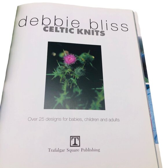 Debbie Bliss Celtic Knits Hard Cover Dust Jacket Knit Pattern Book Vintage 2000 - Picture 9 of 14